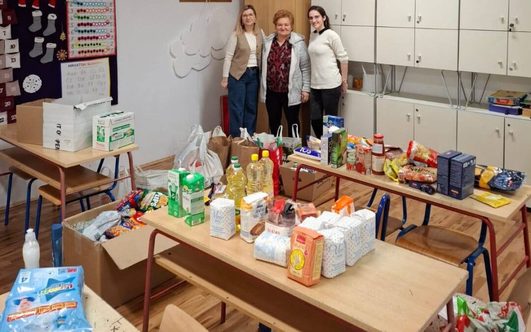 Humanitarna akcija „Božićni valovi dobrote“