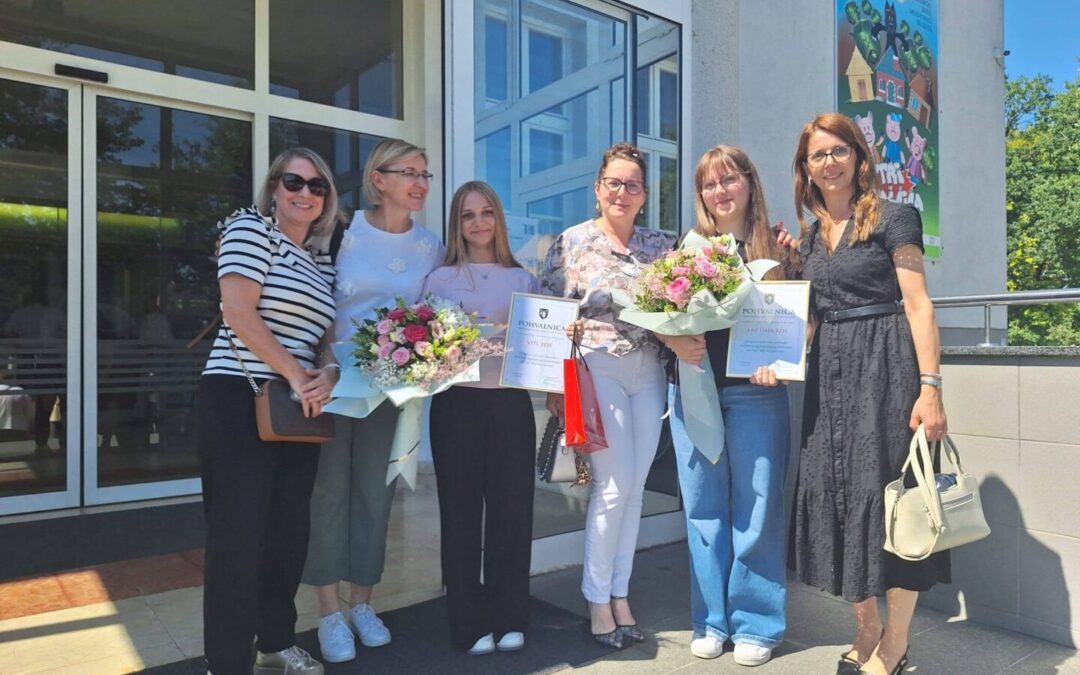 Učenice generacije na prijamu kod gradonačelnika